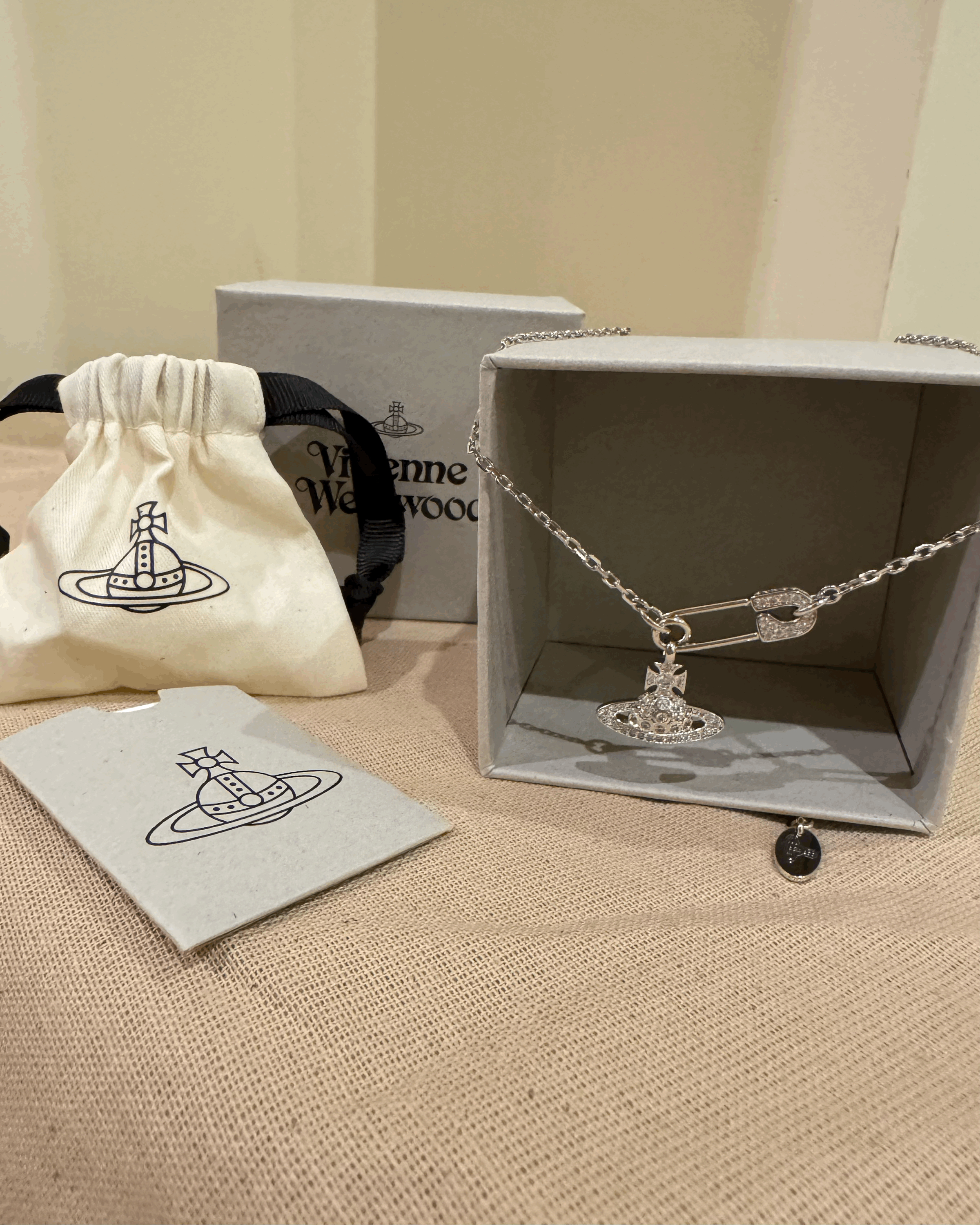 ★希少美品 Vivienne Westwood ハーレクインベア L タグ付★ Vivienne Westwood（ヴィヴィアンウエストウッド） クリスタル