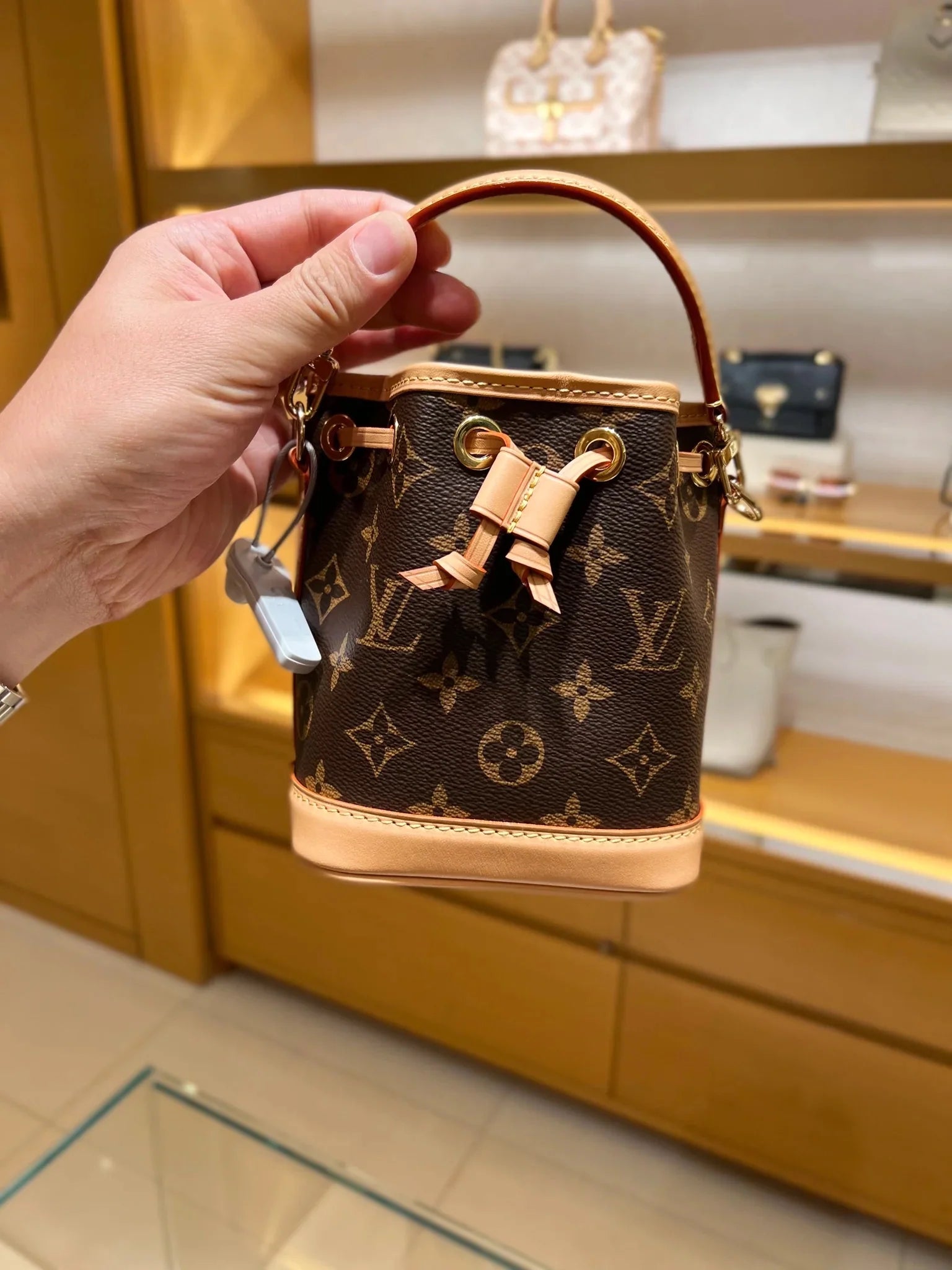 LOUIS VUITTON M81266 Noe Monogram Canvas(Nano/Brown) | LONDONKELLY