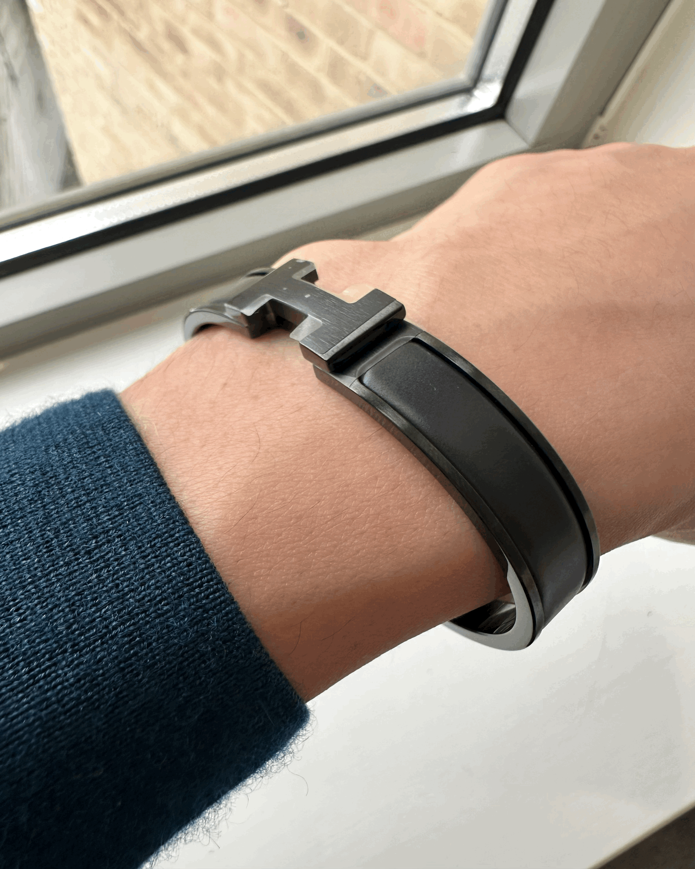 HERMES Men's Clic HH So Black Bracelet Metal(So Black HERMES Men's Clic HH So Black Bracelet Metal(So Black