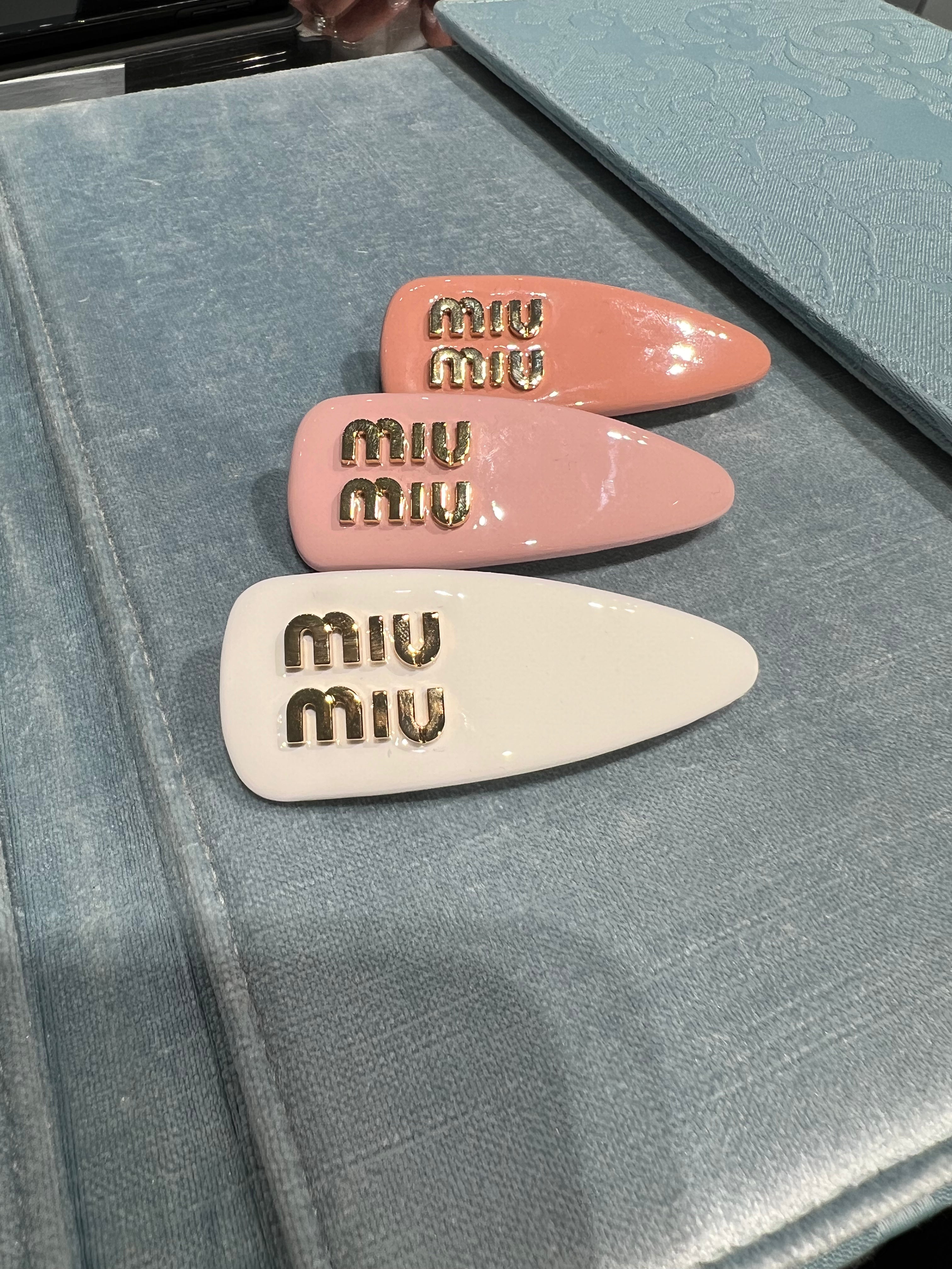 MIU MIU Patent Leather Hair Clip(Many) | LONDONKELLY – LONDONKELLY