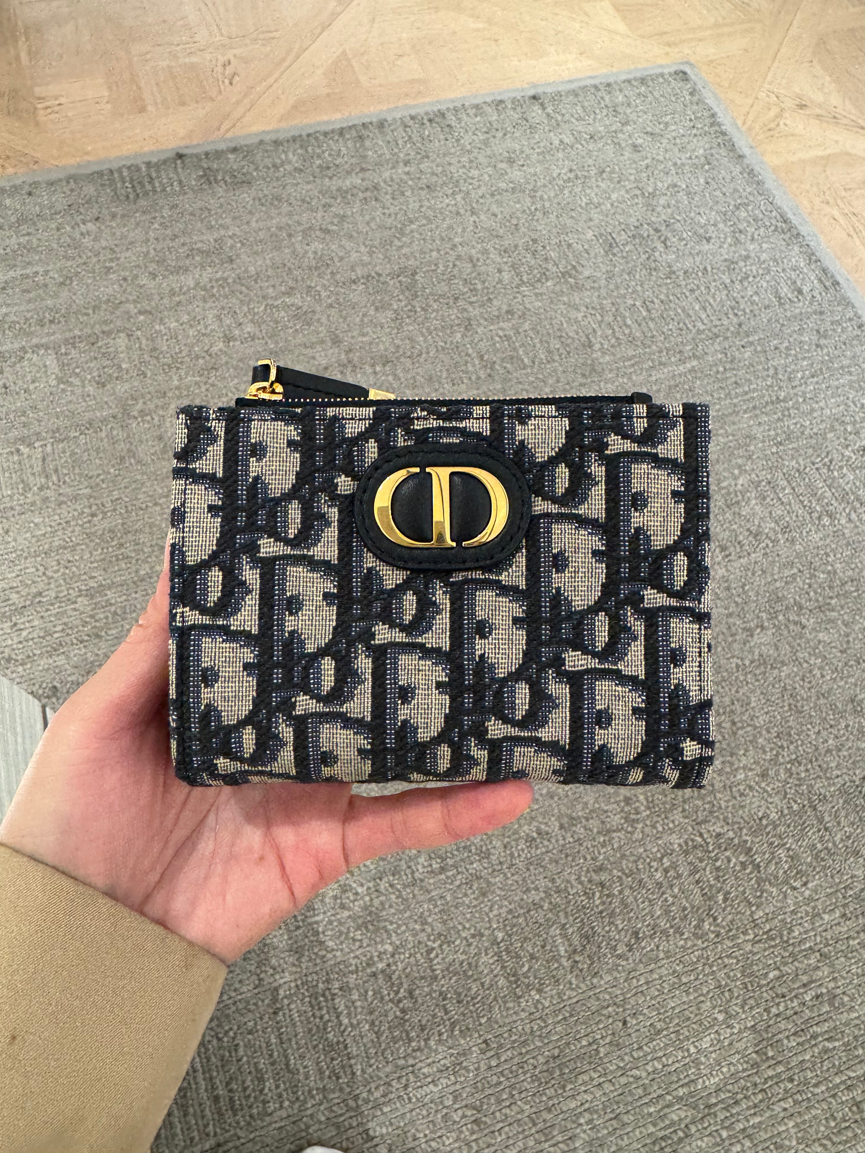 CHRISTIAN DIOR 30 Montaigne Dahlia Wallet Oblique Jacquard(2 