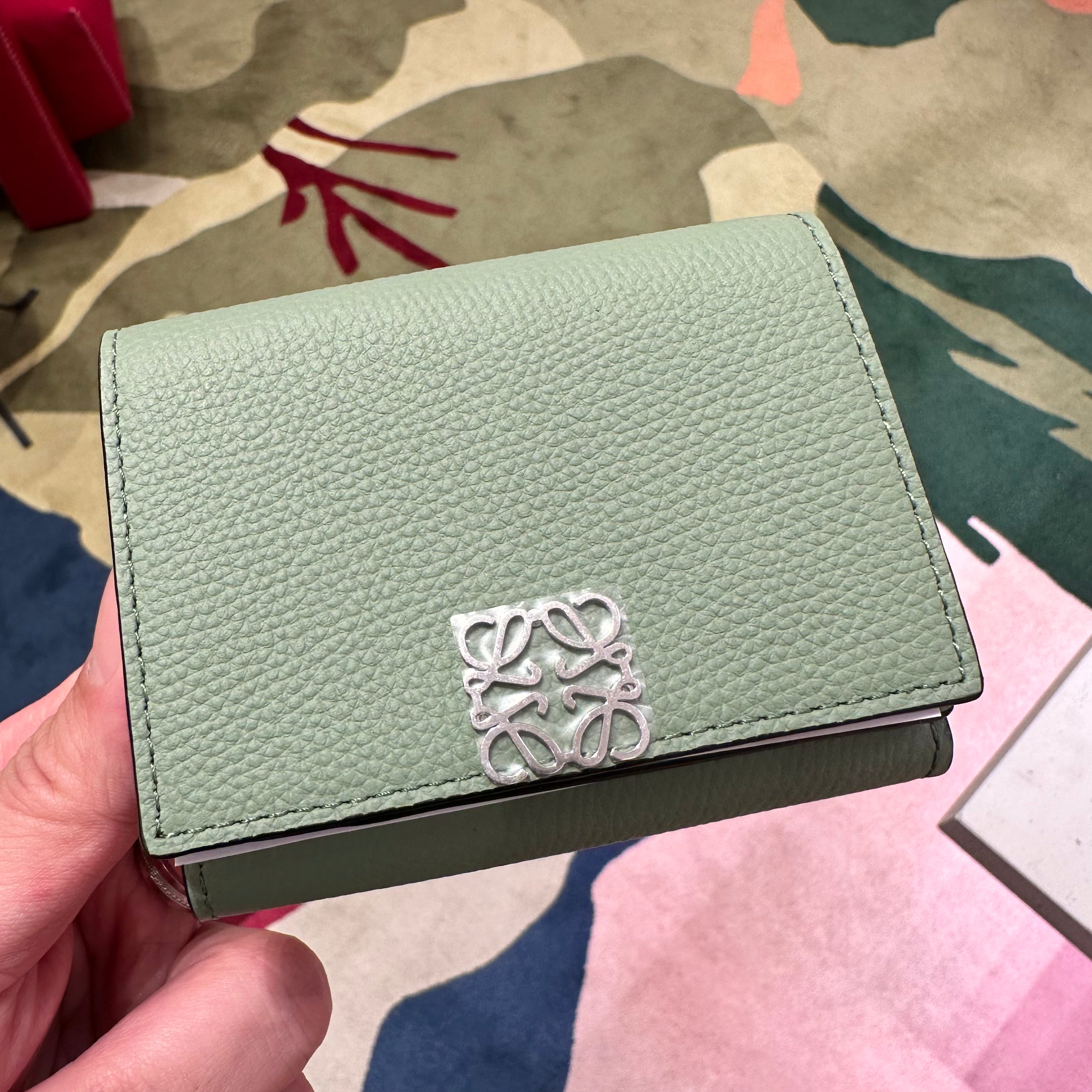 LOEWE Anagram Trifold Wallet(4 Colors) | LONDONKELLY – LONDONKELLY