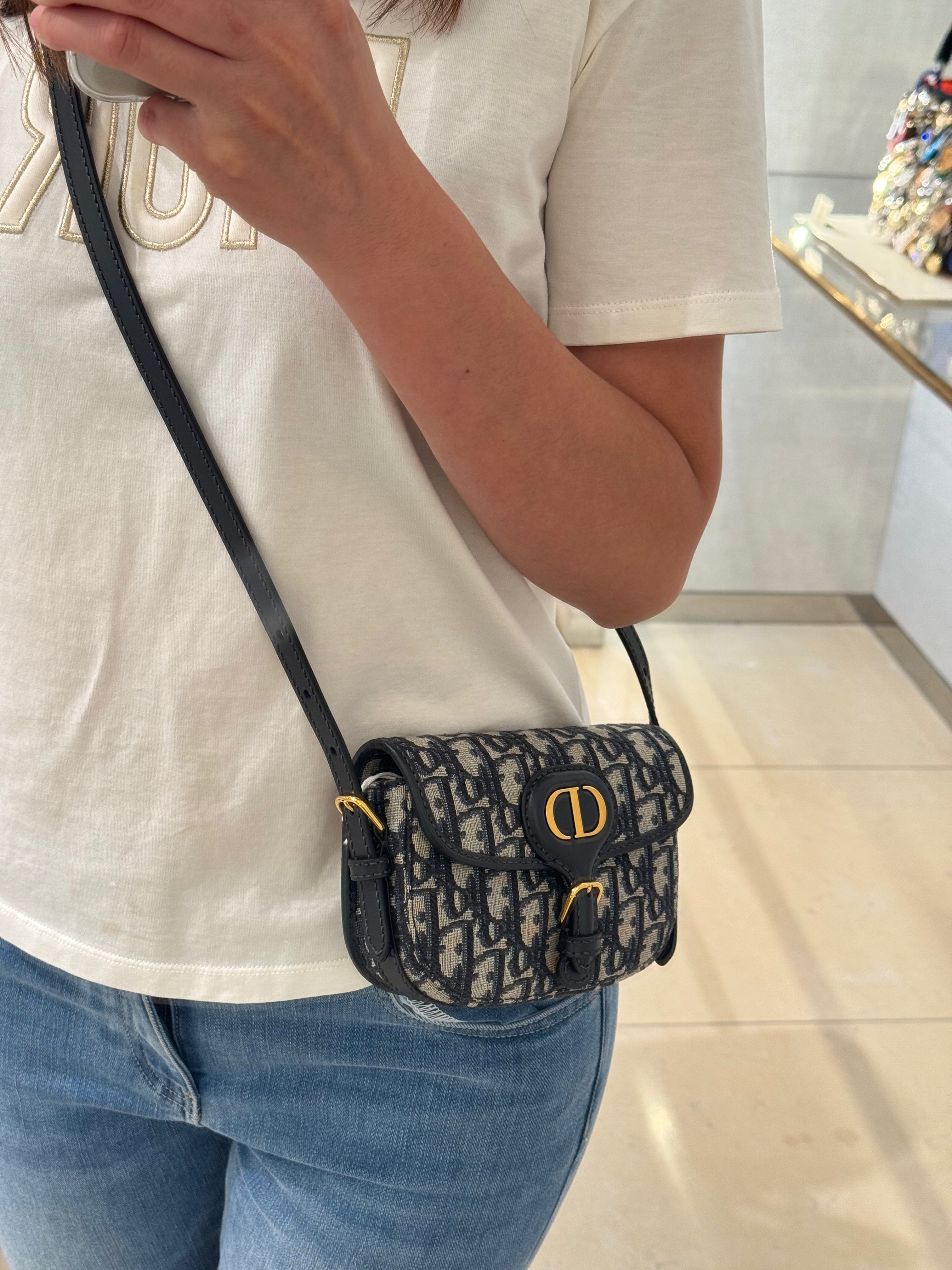 迪奧 DIOR Bobby East-West Bag Small Oblique提花手袋(小碼/藍色 
