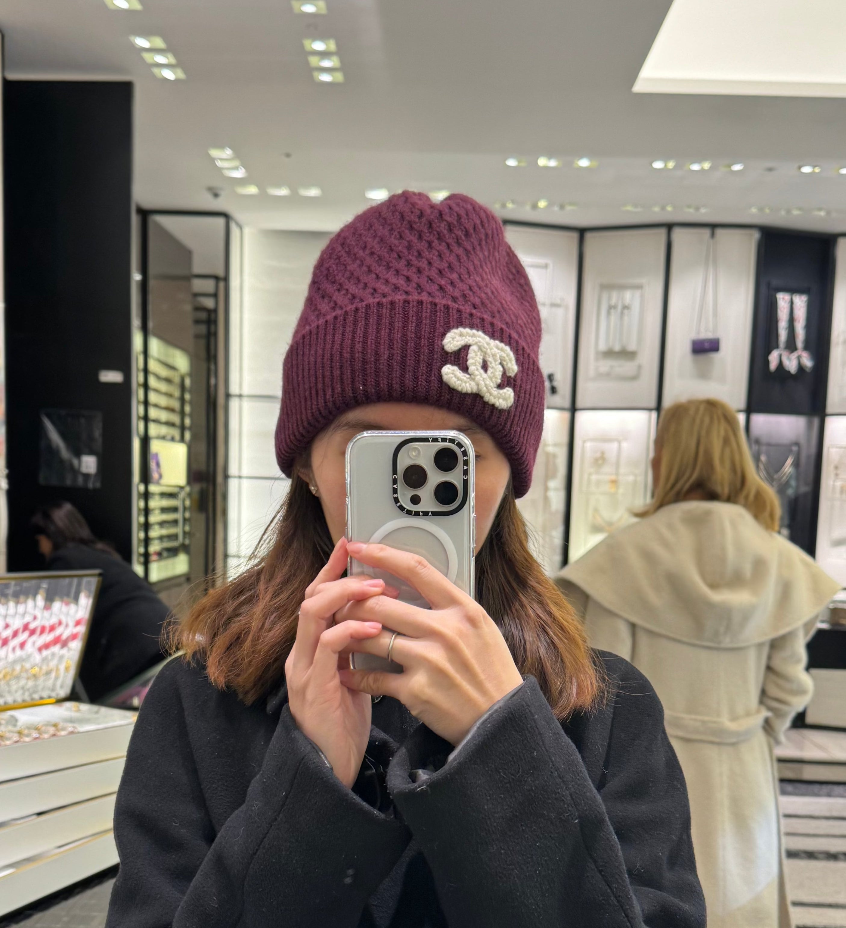 CHANEL AA9341 23B Beanie(Red) | LONDONKELLY – LONDONKELLY 英國名牌代購