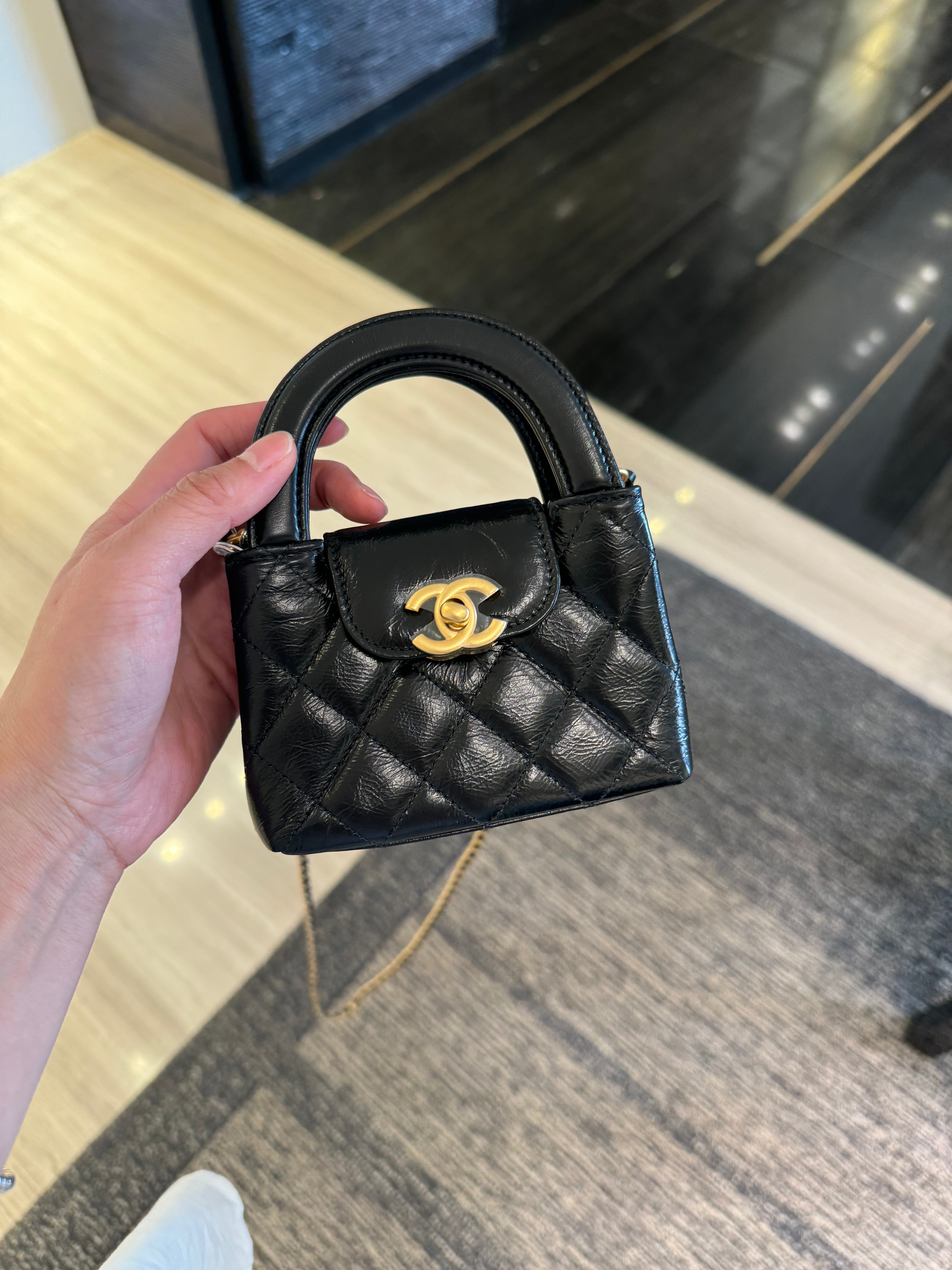 CHANEL Kelly Shopper Bag Shiny Aged Calfskin(Nano/Black 