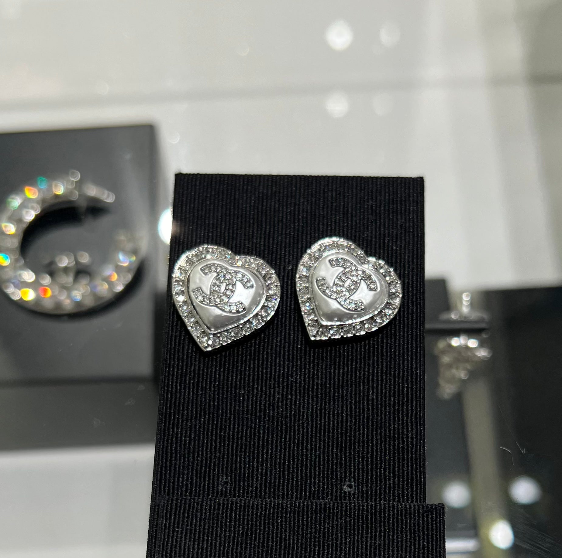 CHANEL ABB632 Silver Crystal Heart Earrings(Silver) | LONDONKELLY