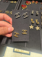 CHANEL Classic CC Stud Earrings(2 Colors)