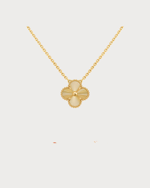 VAN CLEEF & ARPELS Vintage Alhambra Pendant | Van Cleef & Arpels Pendant (Yellow Gold)