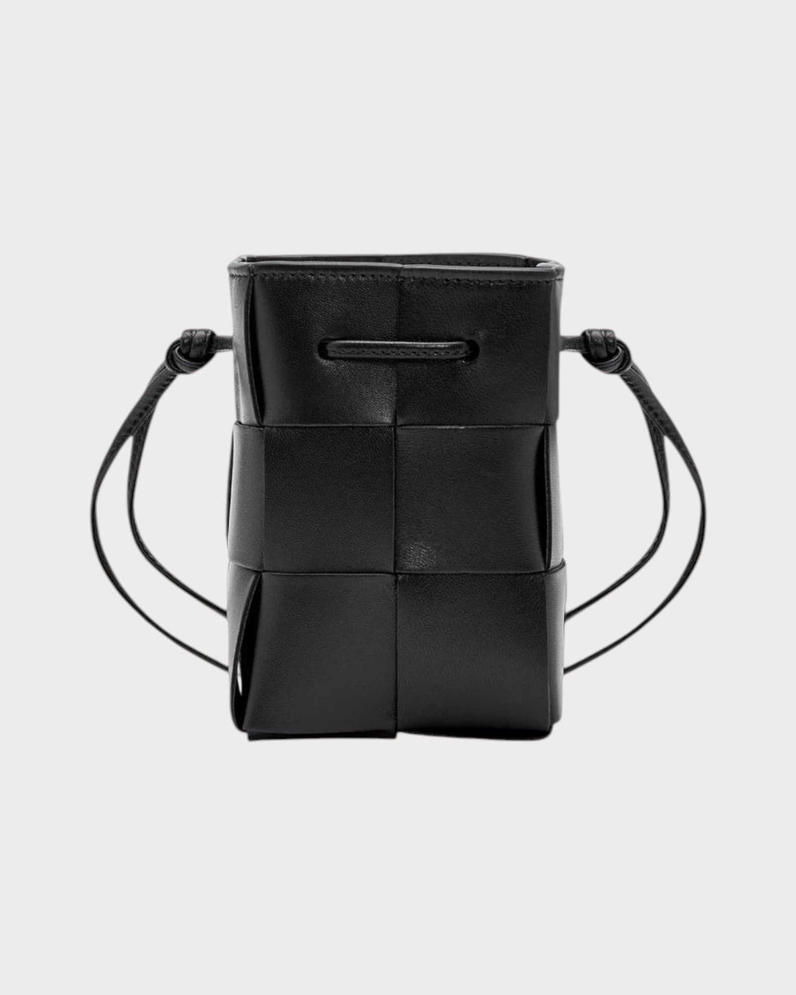 BOTTEGA VENETA BV Cassette Bucket Bag Lambskin(Mini/Many