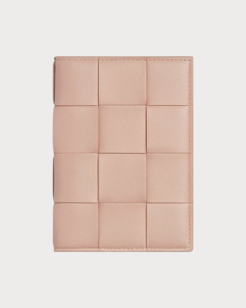 BOTTEGA VENETA Men's Cassette Leather Passport Case | 葆蝶家 男仕护照套 (多色) - LONDONKELLY 英国名牌代购