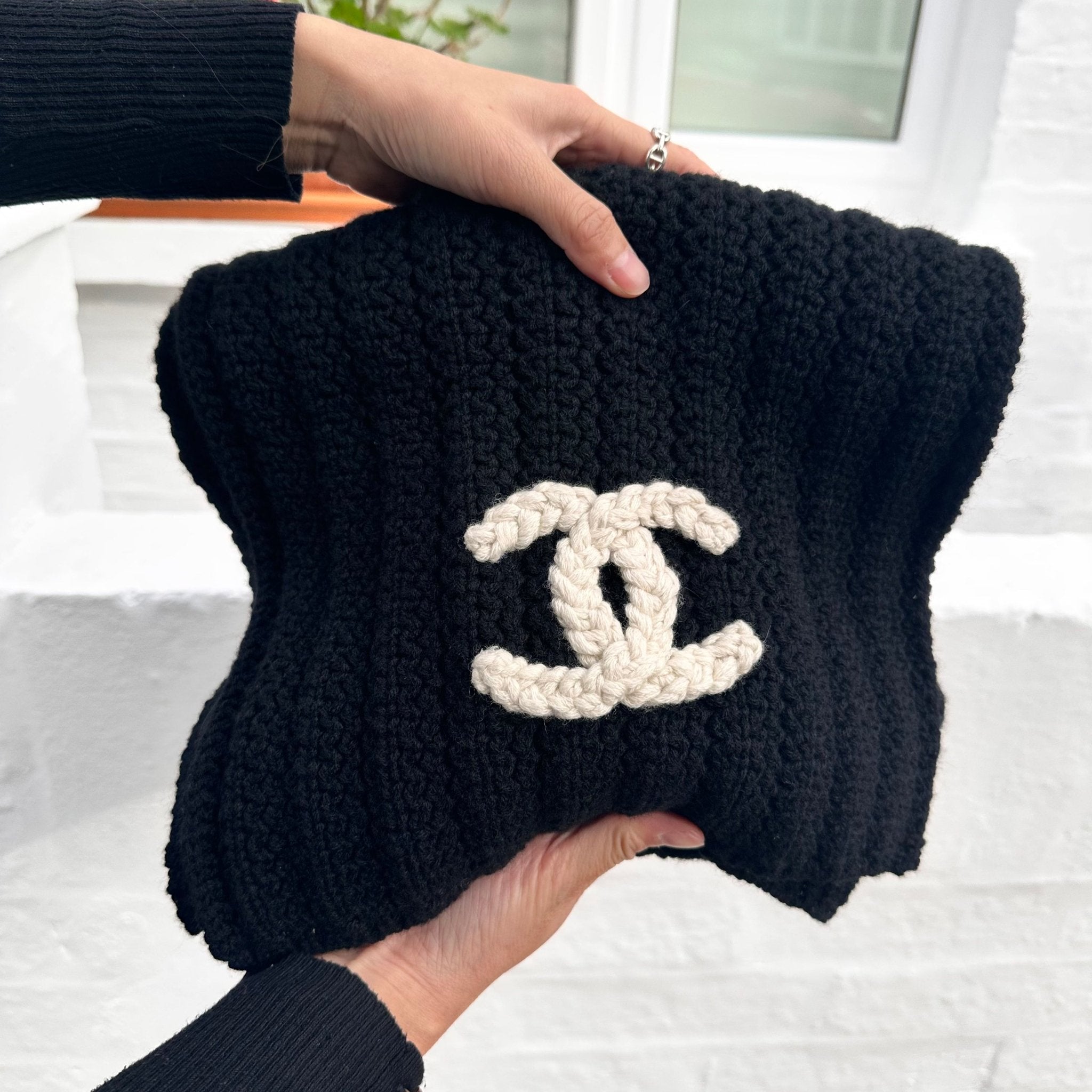 CHANEL AA9340 23K Scarf(Black) | LONDONKELLY – LONDONKELLY 英國