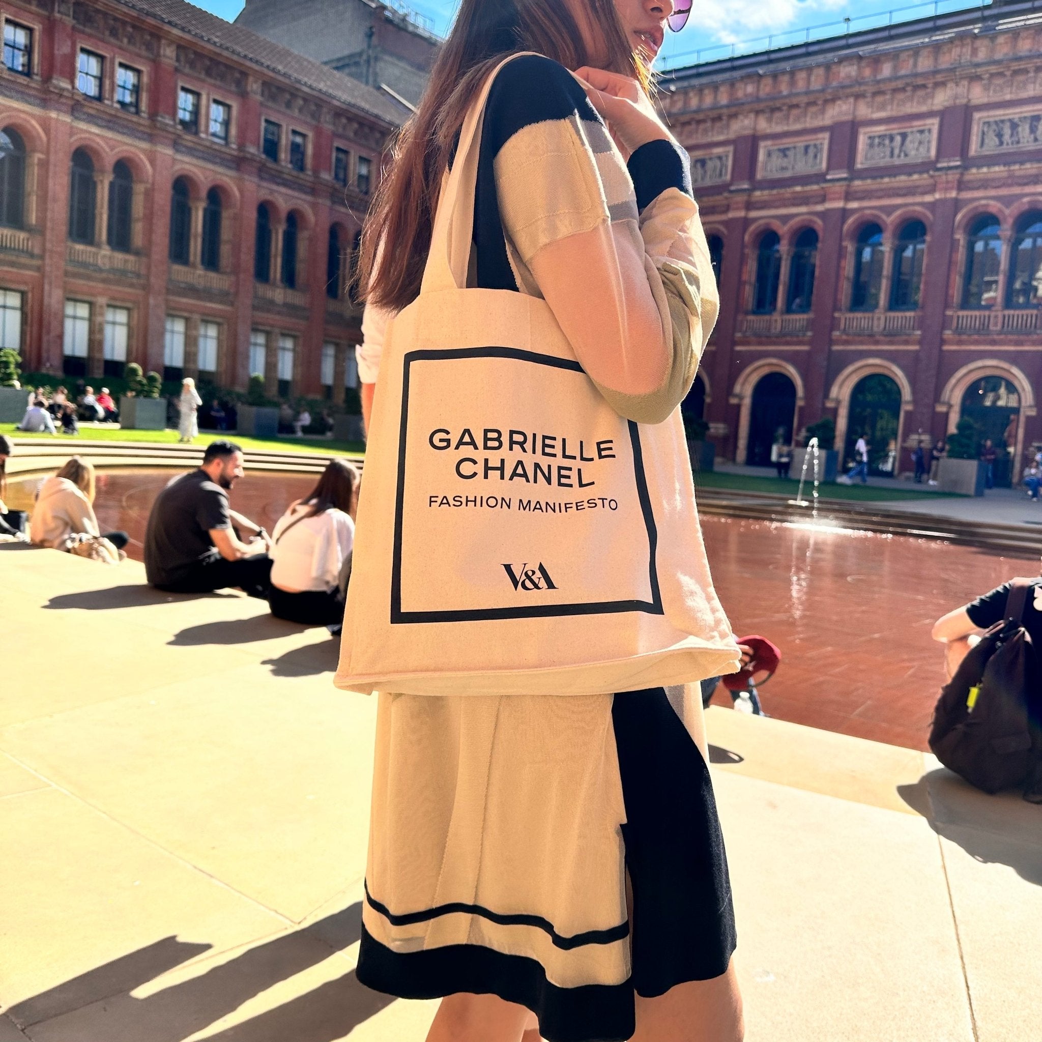 CHANEL V&A Fashion Manifesto Eco Bag Cotton(White) | LONDONKELLY