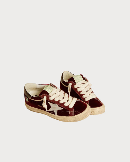 GOLDEN GOOSE Women’s Super - Star LTD in velvet with metallic leather star and heel tab | 黄金鹅 女款 Super - Star LTD 绒布款,搭配金属皮革星星与后跟标签(红宝石绒布) - LondonKelly 英国名牌代购