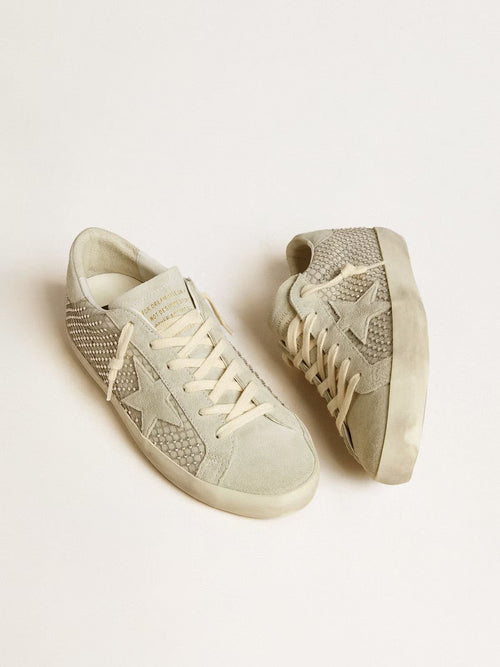 GOLDEN GOOSE Women’s Super - Star with gray suede star and Swarovski crystal mesh | 黃金鵝 女款 Super - Star 搭配灰色麂皮星星與施華洛世奇水晶網布(灰色) - LondonKelly 英國名牌代購