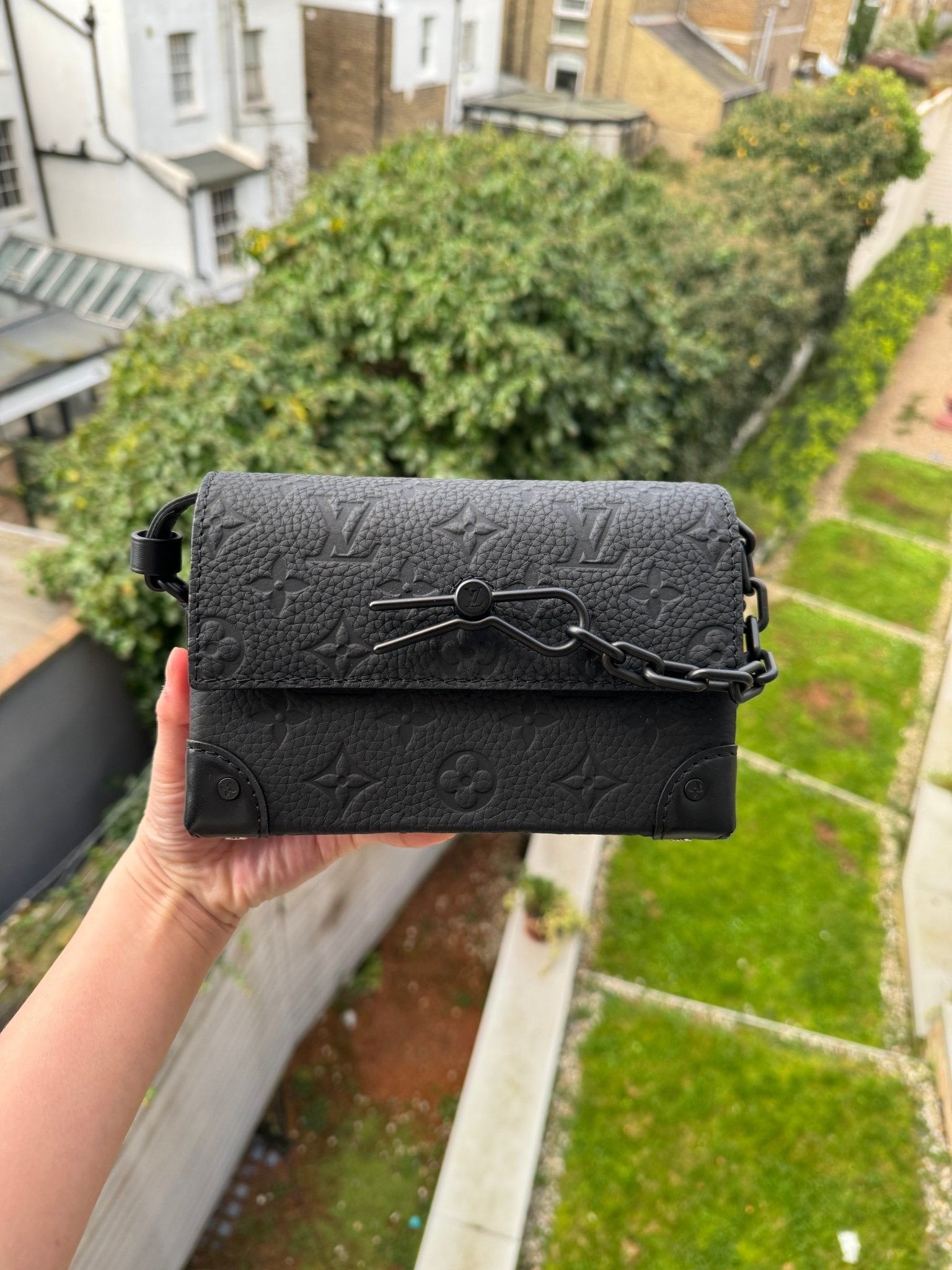 LOUIS VUITTON M81746 Steamer Wearable Wallet Leather(Black