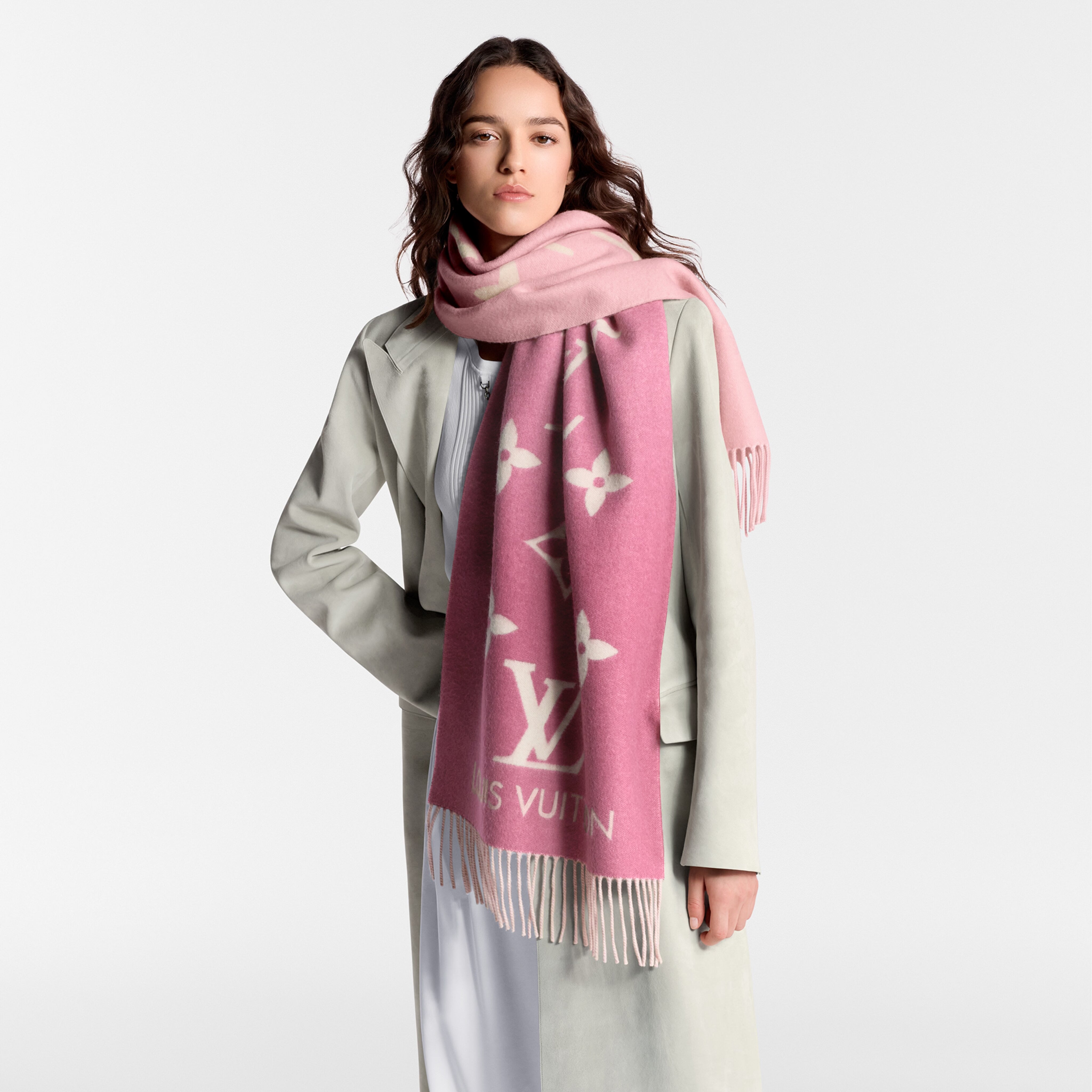 LOUIS VUITTON M70868 Reykjavik Gradient Scarf Cashmere(Many