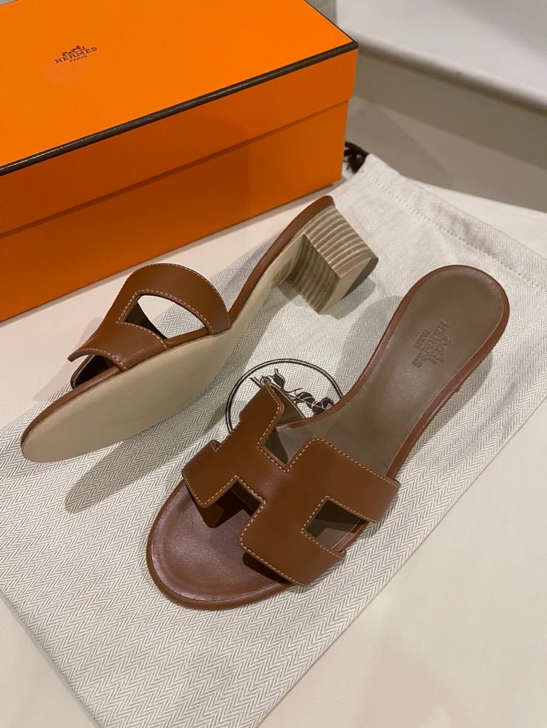 HERMES Gold Oasis Sandal Calfskin(Gold) | LONDONKELLY