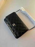 CHANEL Classic Wallet on Chain Lambskin(2 Colors)