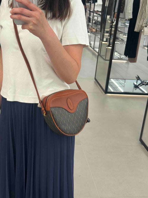 YSL SAINT LAURENT Monogramme Coeur Crossbody Bag(Tan)