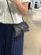 BALENCIAGA Crush Wallet on Chain Quilted Crushed Calfskin(2 Colors)