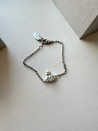 VIVIENNE WESTWOOD Reina Small Bracelet | 西太后 手鏈 (銀色)