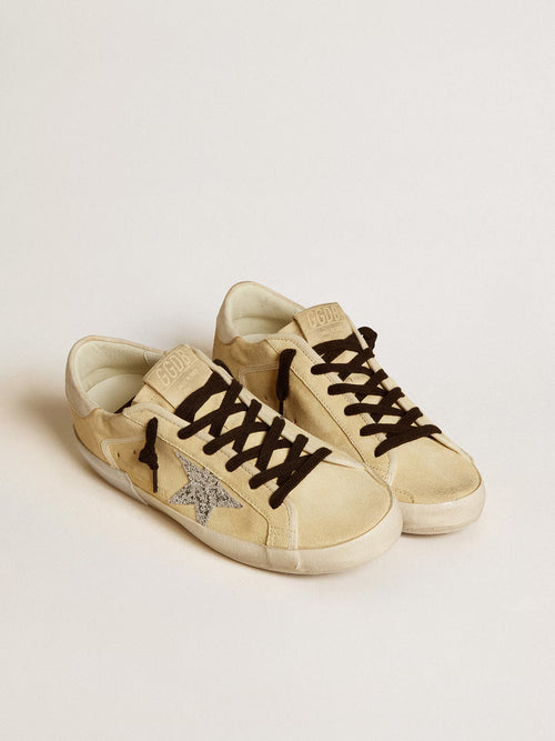 GOLDEN GOOSE Women's Super-Star LTD in suede with glitter star and leather heel tab | 黃金鵝 女款 Super-Star LTD 採用麂皮材質，搭配亮片星星與皮革後跟（米色）