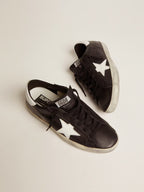 GOLDEN GOOSE Women's Super-Star in black leather with white leather star and heel tab | 黃金鵝 女款 Super-Star 黑色皮革款，搭配白色皮革星星與後跟標籤（黑色）