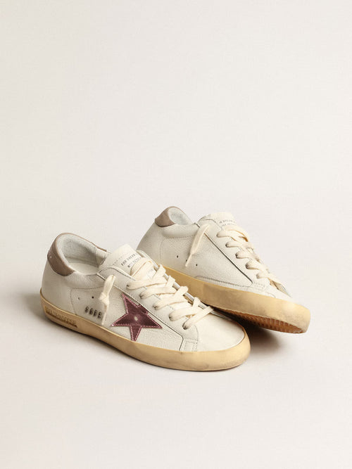 GOLDEN GOOSE Women's Super-Star in white nappa with pink metallic leather star | 黃金鵝 女款 Super-Star 白色納帕皮革款，搭配粉色金屬皮革星星（白色）