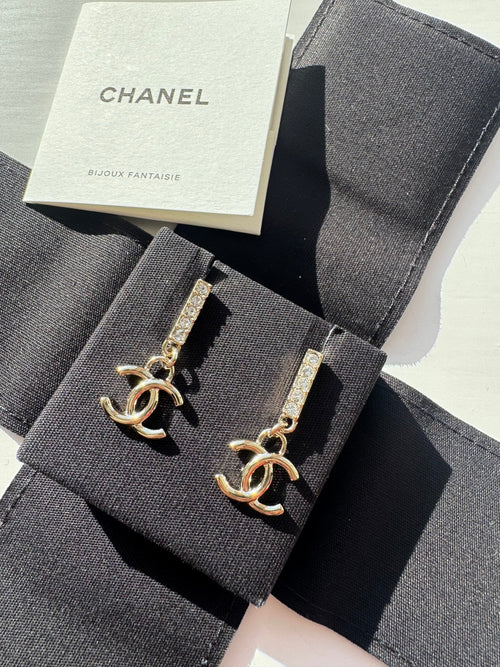 CHANEL CC Drop Earrings(Pale Gold) - LONDONKELLY 英國名牌代購