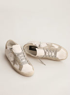 GOLDEN GOOSE Women’s Super - Star with gray suede star and heel tab | 黃金鵝 女款 Super - Star 搭配灰色麂皮星星與後跟標籤（白色） - LondonKelly 英國名牌代購