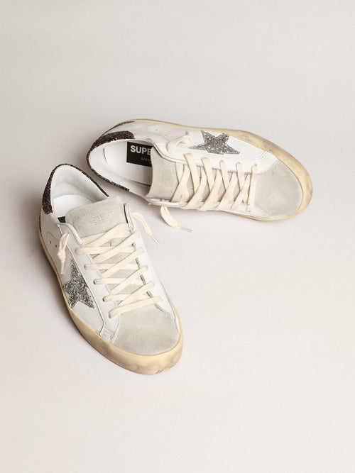GOLDEN GOOSE Women's Super - Star with silver star and brown glitter heel tab | 黃金鵝 女款 Super - Star 搭配銀色星星與棕色亮片後跟標籤（白色） - LondonKelly 英國名牌代購