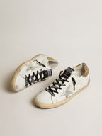 GOLDEN GOOSE Women's white leather Super - Star with glittery heel tab | 黃金鵝 女款白色皮革 Super - Star 搭配亮片後跟標籤（白色） - LondonKelly 英國名牌代購
