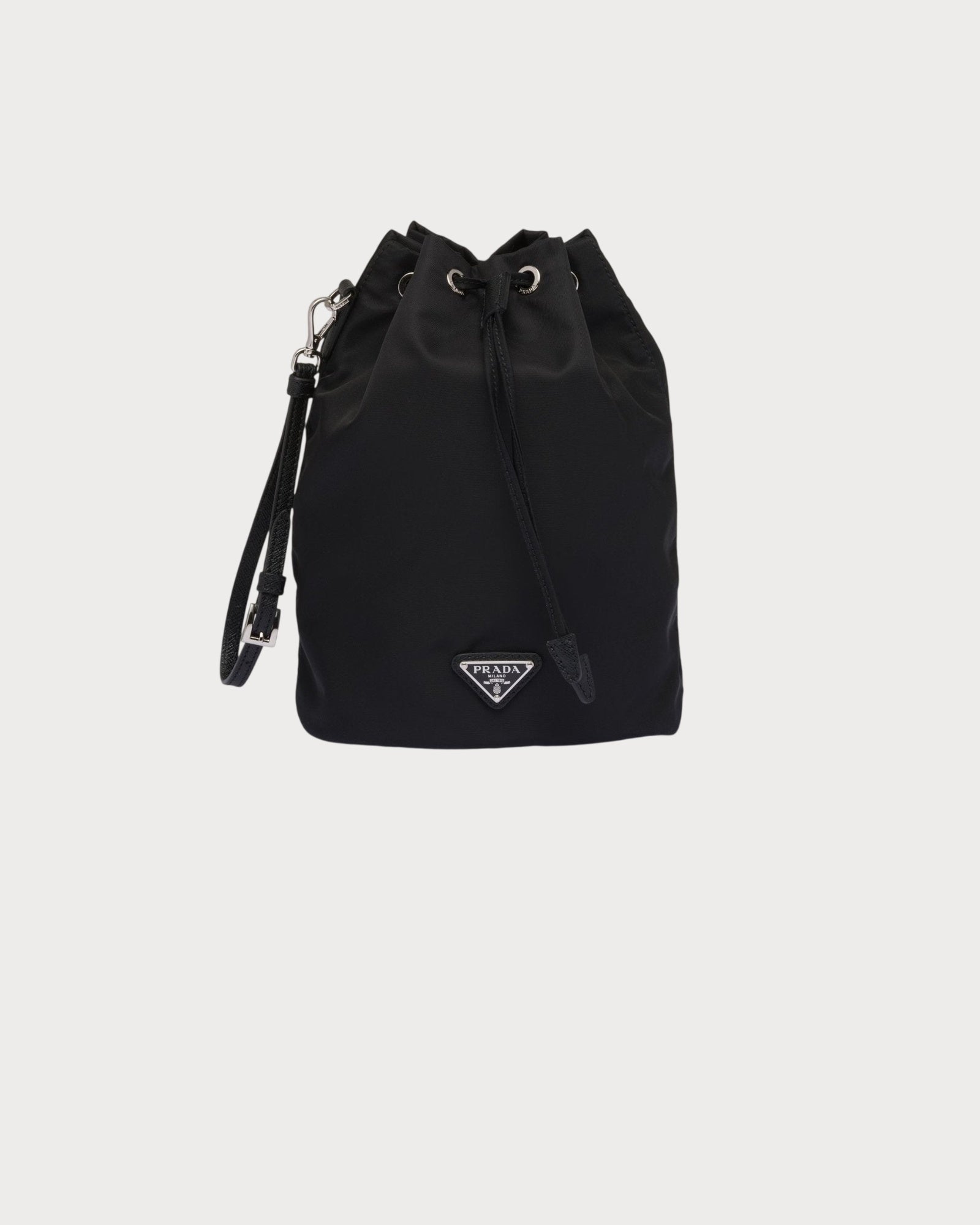 PRADA 1NS369 Re-Nylon Drawstring Pouch(Black) | LONDONKELLY