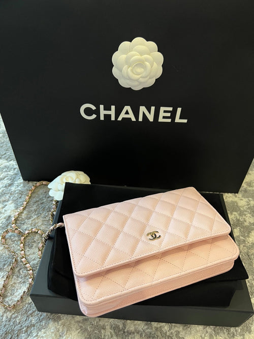 CHANEL 22P Sakura Pink Wallet on Chain | 香奈兒 銀包連鏈帶 (粉紅色)